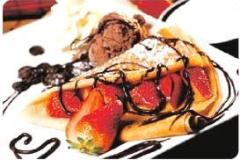 crepe-strawberry-chocolate